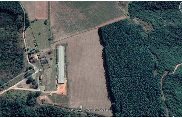 Fração ideal de 7/100 de uma fazenda em Piumhi/MG