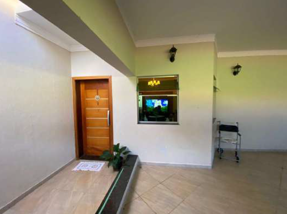 Casa com 4 quartos no Jardim Bethânia (foto 10 de 10)
